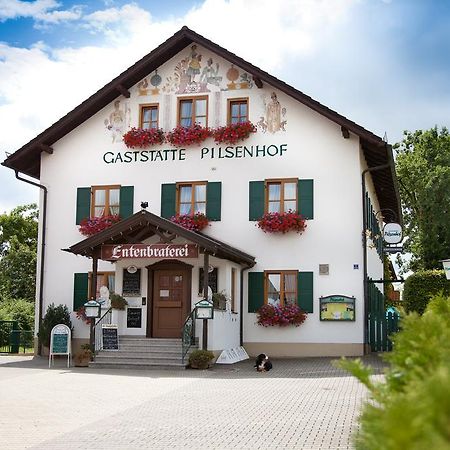 Hechendorf am Pilsensee Landgasthof Pilsenhof Entenbraterei מראה חיצוני תמונה