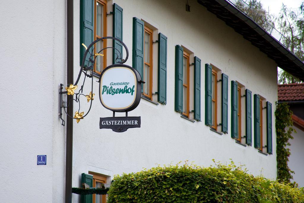 Hechendorf am Pilsensee Landgasthof Pilsenhof Entenbraterei מראה חיצוני תמונה