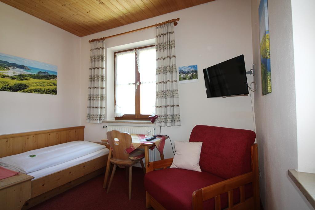 Hechendorf am Pilsensee Landgasthof Pilsenhof Entenbraterei מראה חיצוני תמונה