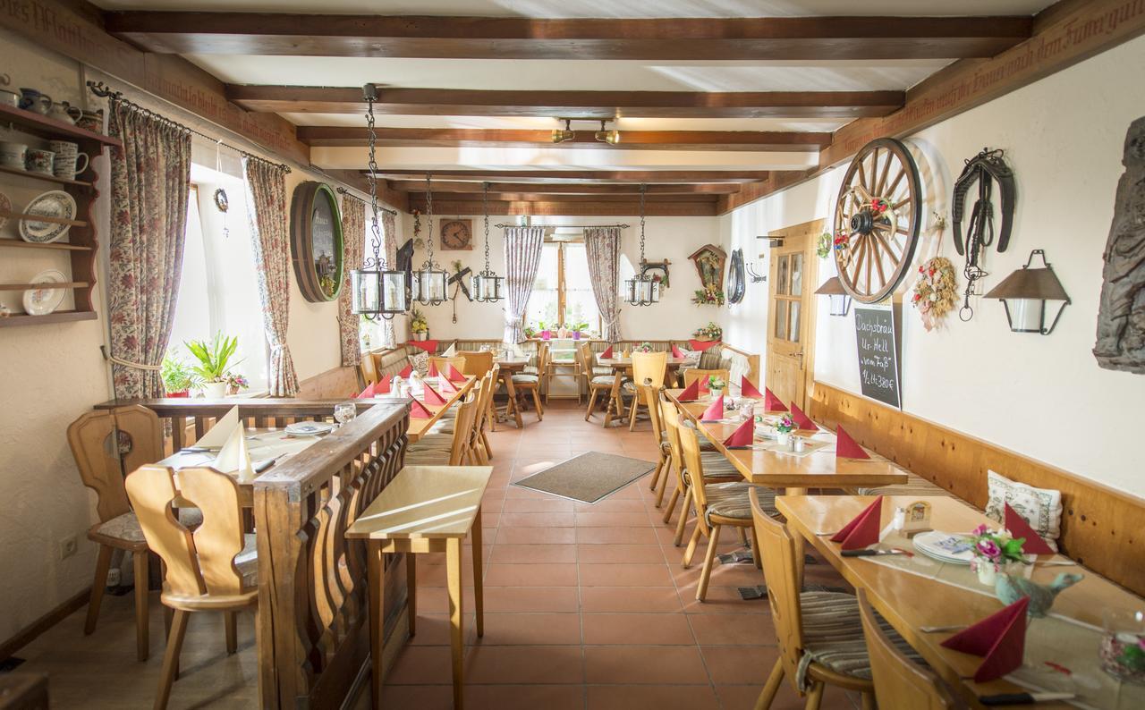 Hechendorf am Pilsensee Landgasthof Pilsenhof Entenbraterei מראה חיצוני תמונה