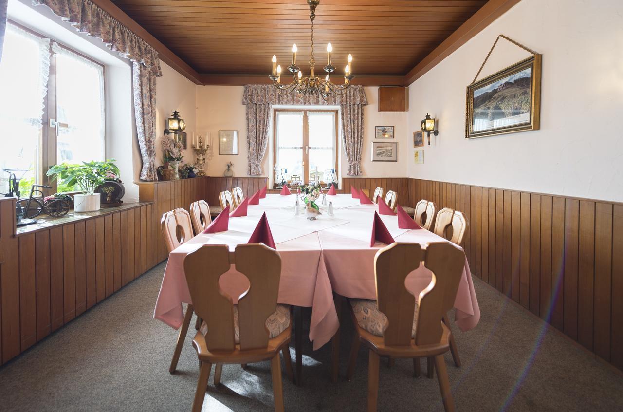 Hechendorf am Pilsensee Landgasthof Pilsenhof Entenbraterei מראה חיצוני תמונה